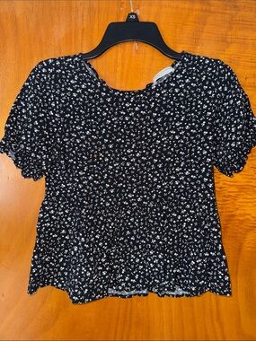 Black Floral Short Sleeve Peplum Blouse